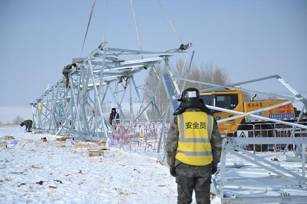 黑龙江电网开足马力全面推进项目建设