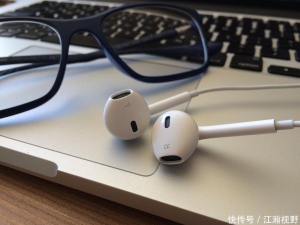 基金公司集体布局播客，不好好干金融玩耳朵经济想干嘛？