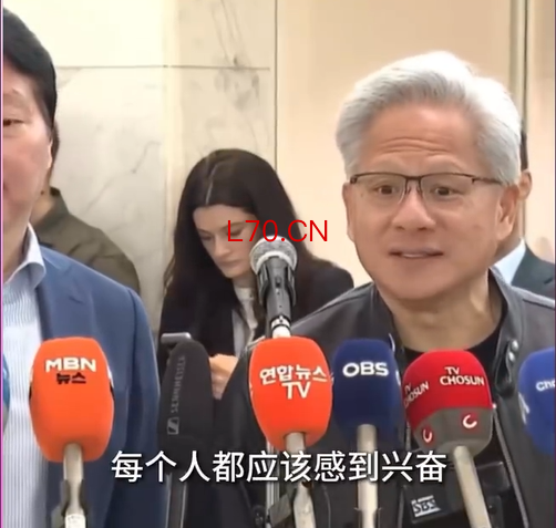全球科技股暴跌遭抛售!黄仁勋喊话散户:现在可以打折买入 所有人都该非常兴奋