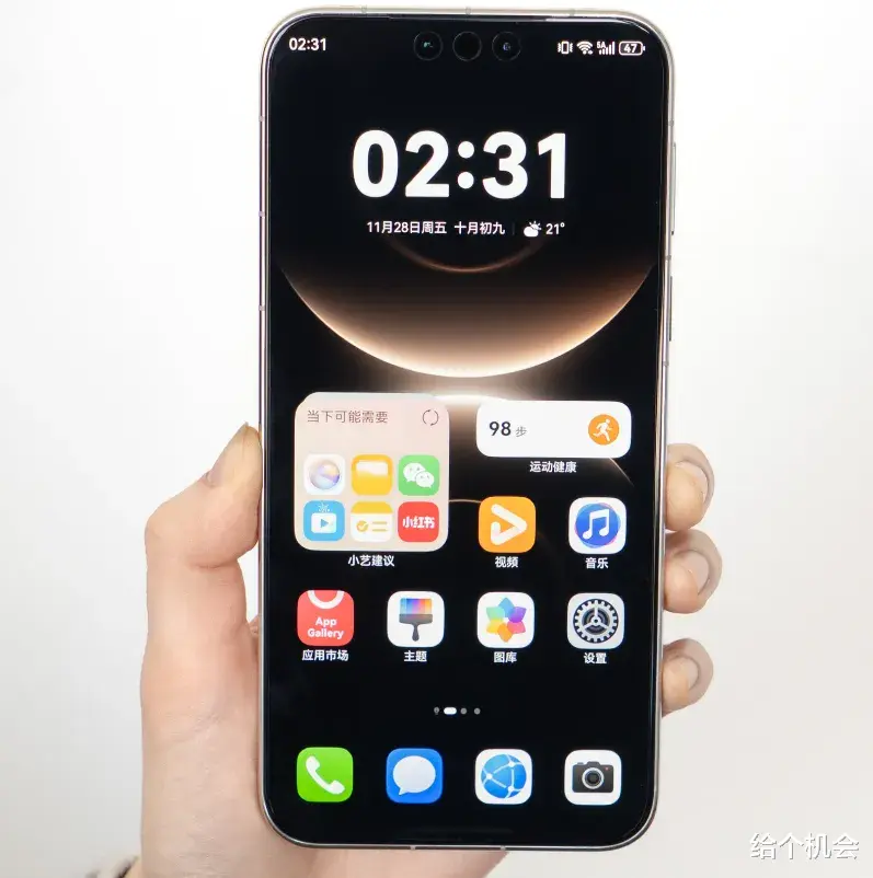 买手机不要太抠门, 这3款几乎“零差评”的手机能再战六年